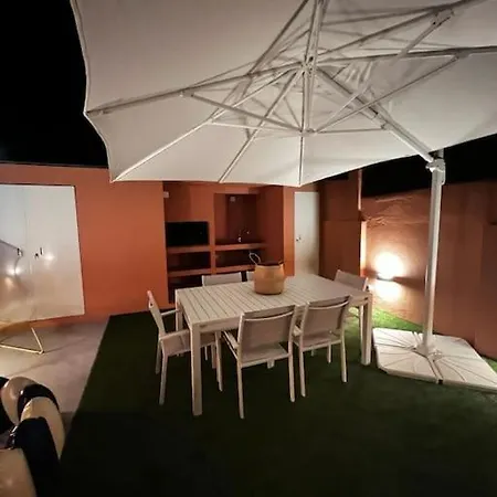 With Terrace 5 Minutes From Marques De Pombal