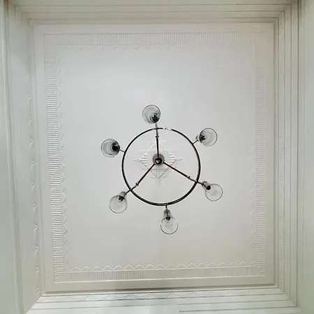 Lägenhet With Terrace 5 Minutes From Marques De Pombal *