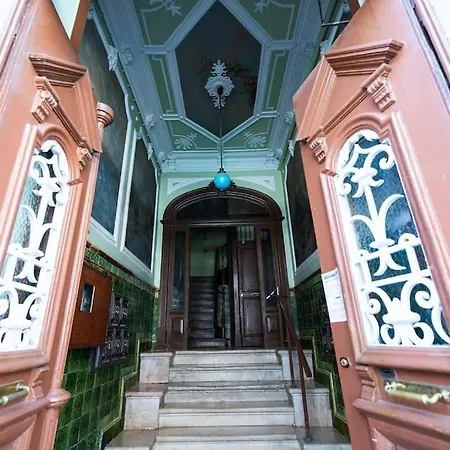 With Terrace 5 Minutes From Marques De Pombal * Lisbon