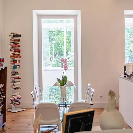 With Terrace 5 Minutes From Marques De Pombal *