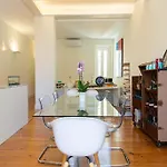 Apartament With Terrace 5 Minutes From Marques De Pombal